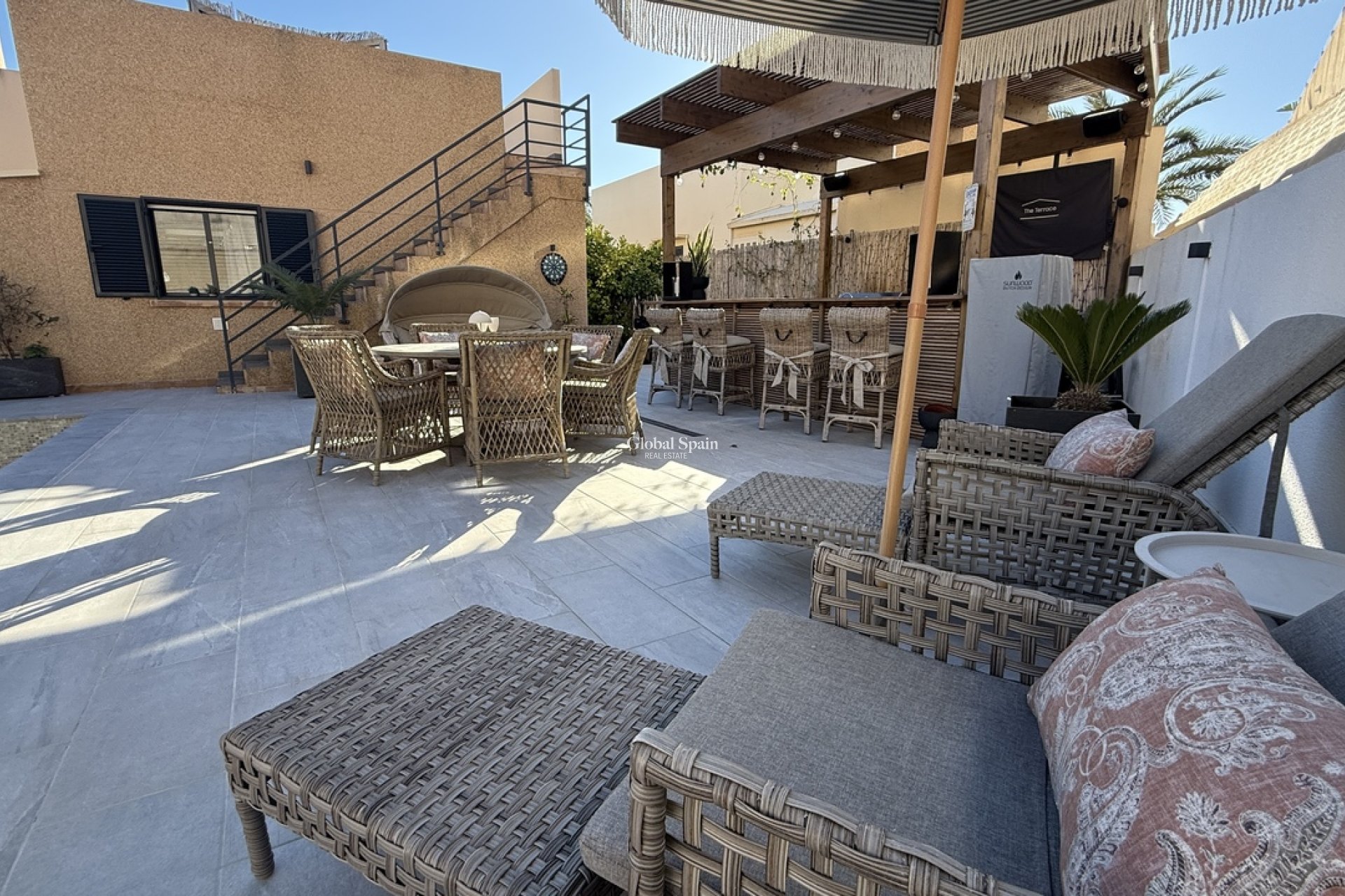 Wiederverkauf - VILLA -
LA ZENIA - Costa Blanca