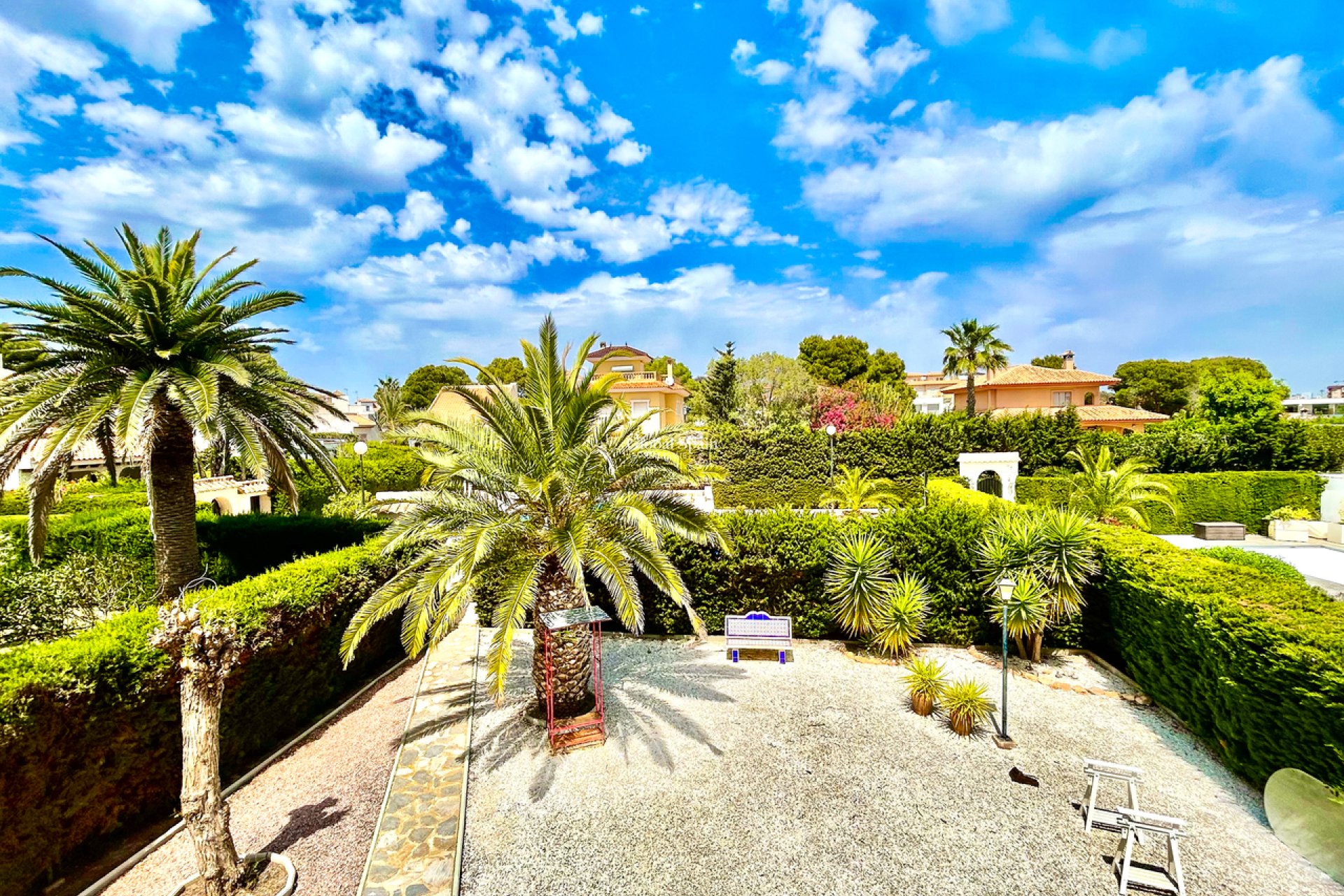 Wiederverkauf - VILLA -
LA ZENIA - Costa Blanca