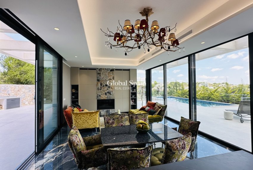 Wiederverkauf - VILLA -
LAS COLINAS GOLF RESORT - Costa Blanca