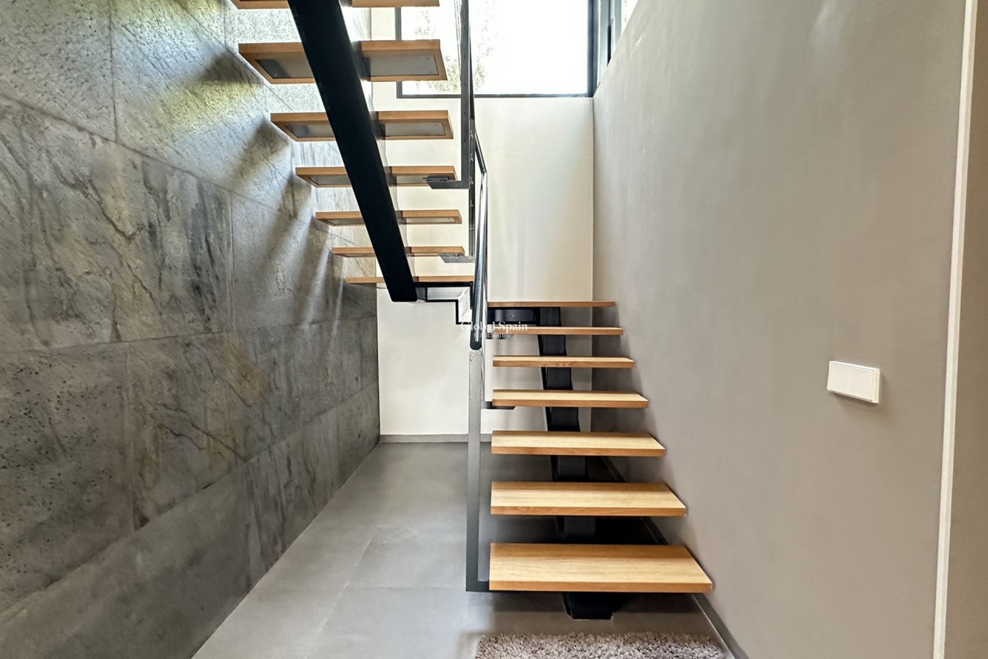 Wiederverkauf - VILLA -
LAS COLINAS GOLF RESORT - Costa Blanca