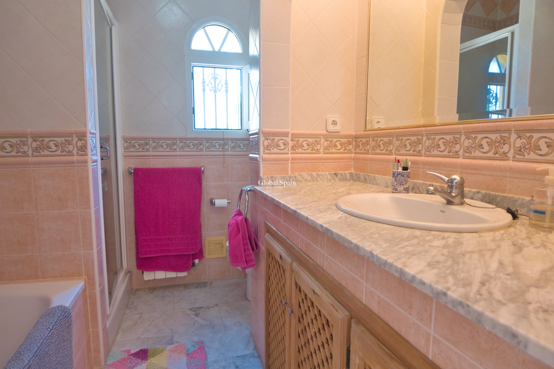 Wiederverkauf - VILLA -
LAS RAMBLAS GOLF - Costa Blanca