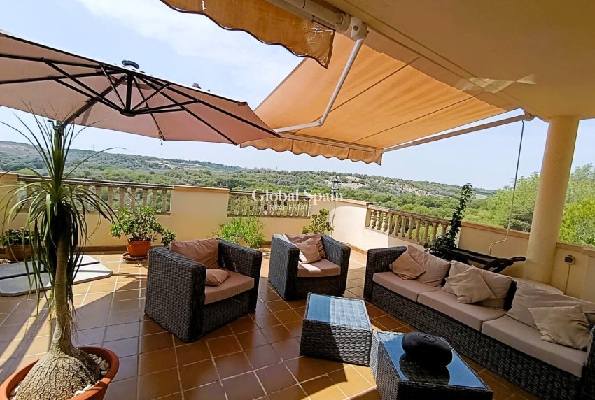 Wiederverkauf - VILLA -
LAS RAMBLAS GOLF - Inland