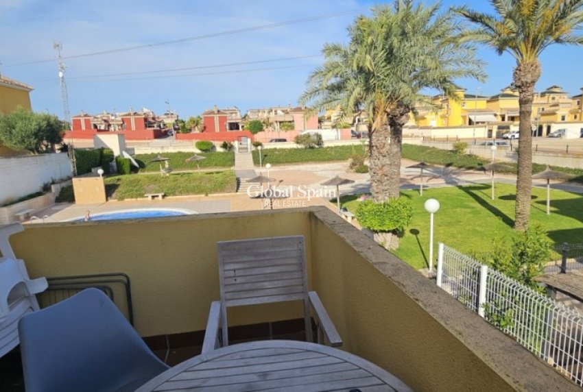 Wiederverkauf - VILLA -
LO CRISPÍN - Inland