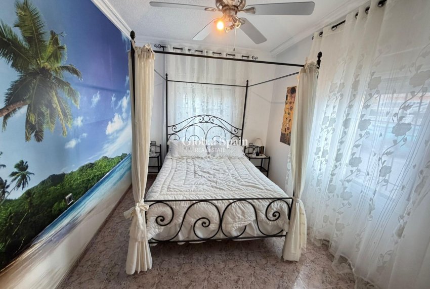 Wiederverkauf - VILLA -
LO PAGÁN - La Puntica