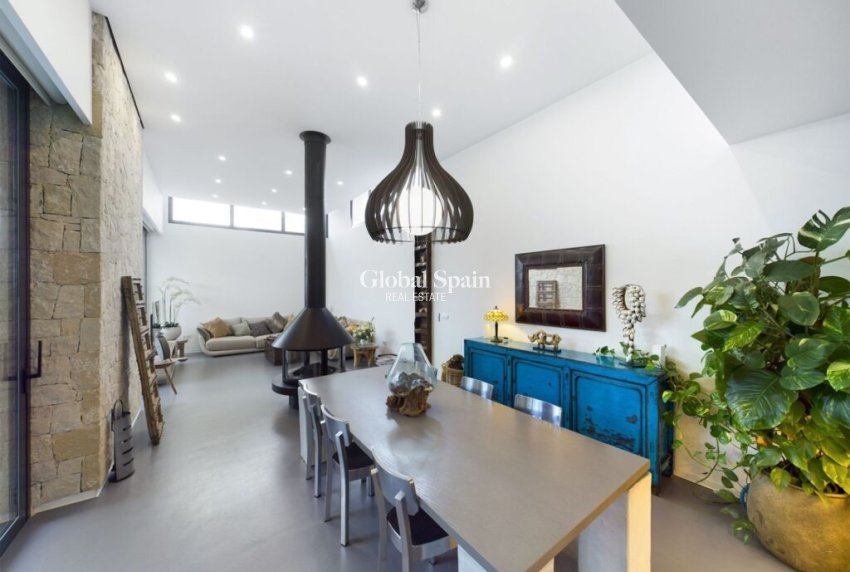 Wiederverkauf - VILLA -
LOS ALCÁZARES