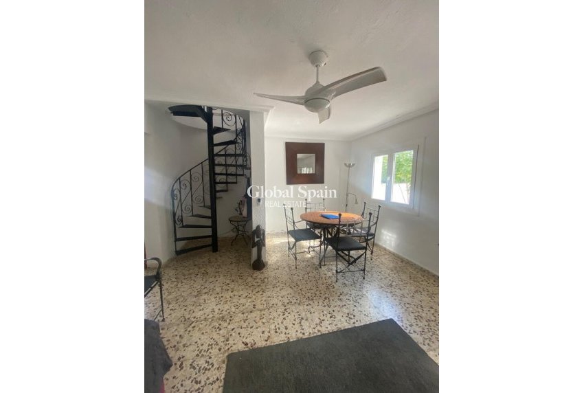 Wiederverkauf - VILLA -
LOS BALCONES - LOS ALTOS - Costa Blanca