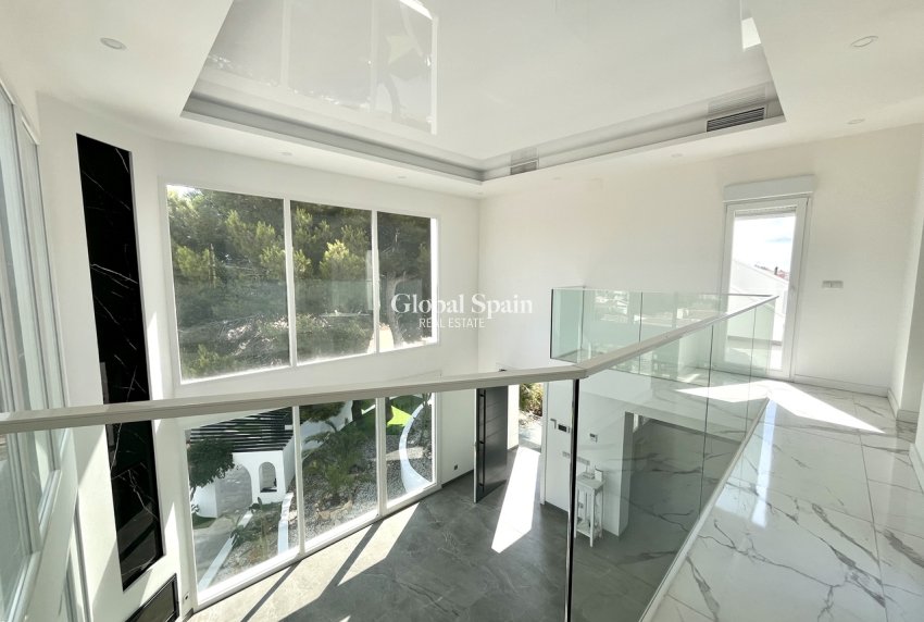 Wiederverkauf - VILLA -
LOS BALCONES - LOS ALTOS - Costa Blanca