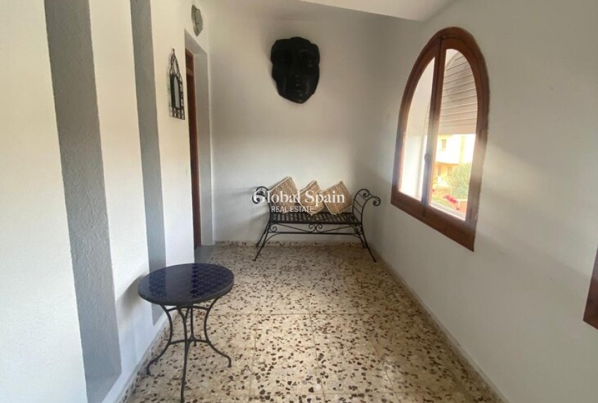 Wiederverkauf - VILLA -
LOS BALCONES - LOS ALTOS - Costa Blanca