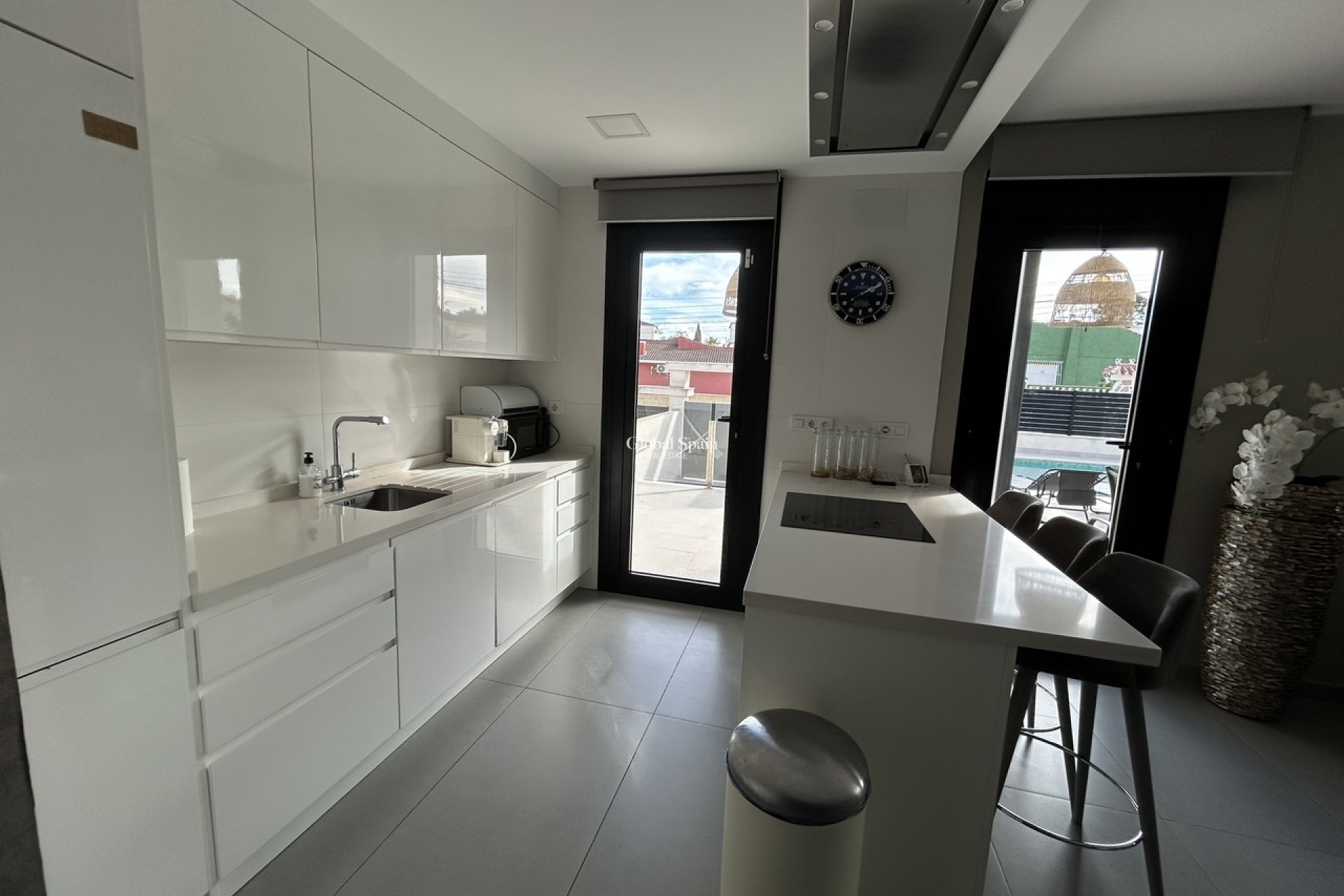 Wiederverkauf - VILLA -
LOS BALCONES - LOS ALTOS - Costa Blanca