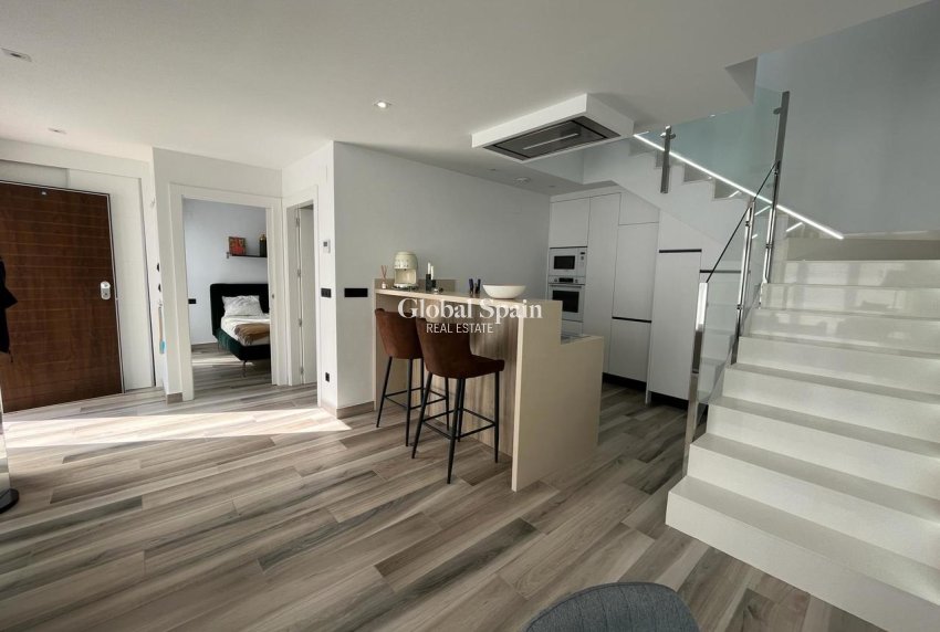 Wiederverkauf - VILLA -
LOS BALCONES - LOS ALTOS - Costa Blanca