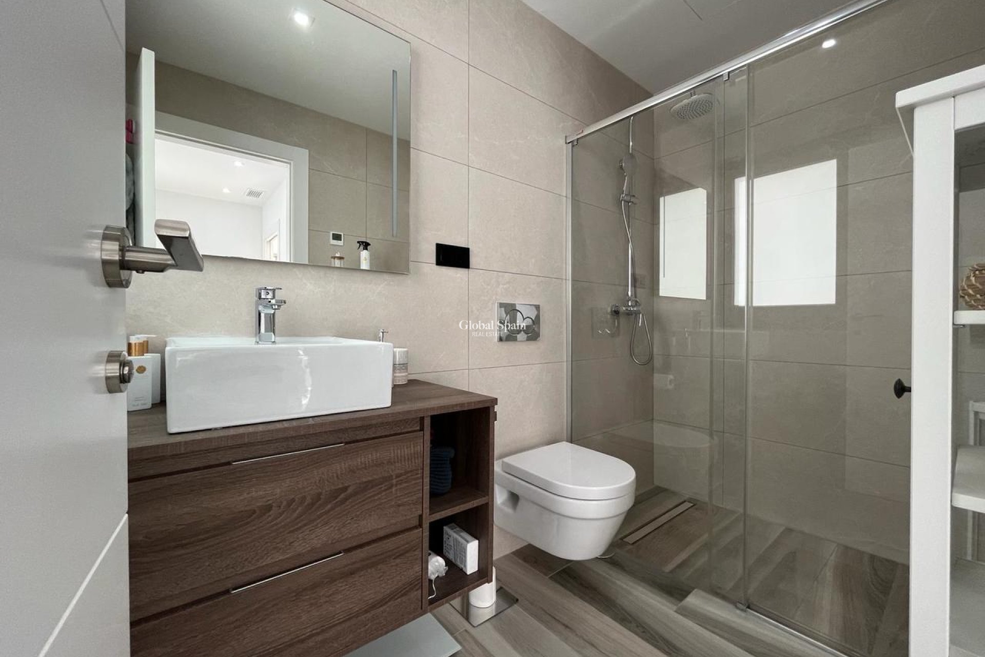 Wiederverkauf - VILLA -
LOS BALCONES - LOS ALTOS - Costa Blanca