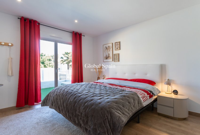 Wiederverkauf - VILLA -
LOS BALCONES - LOS ALTOS - Costa Blanca