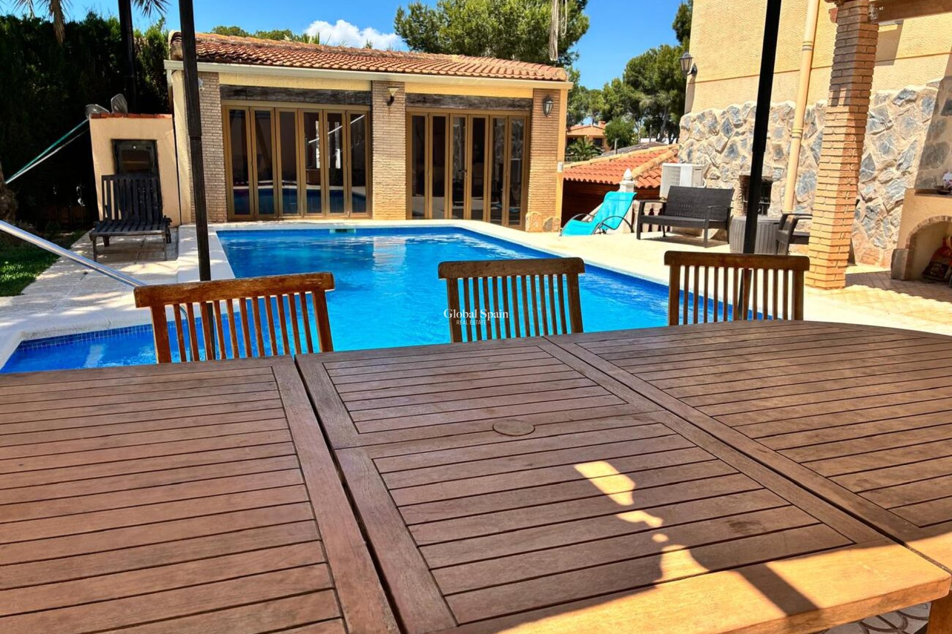 Wiederverkauf - VILLA -
LOS BALCONES - LOS ALTOS - Costa Blanca