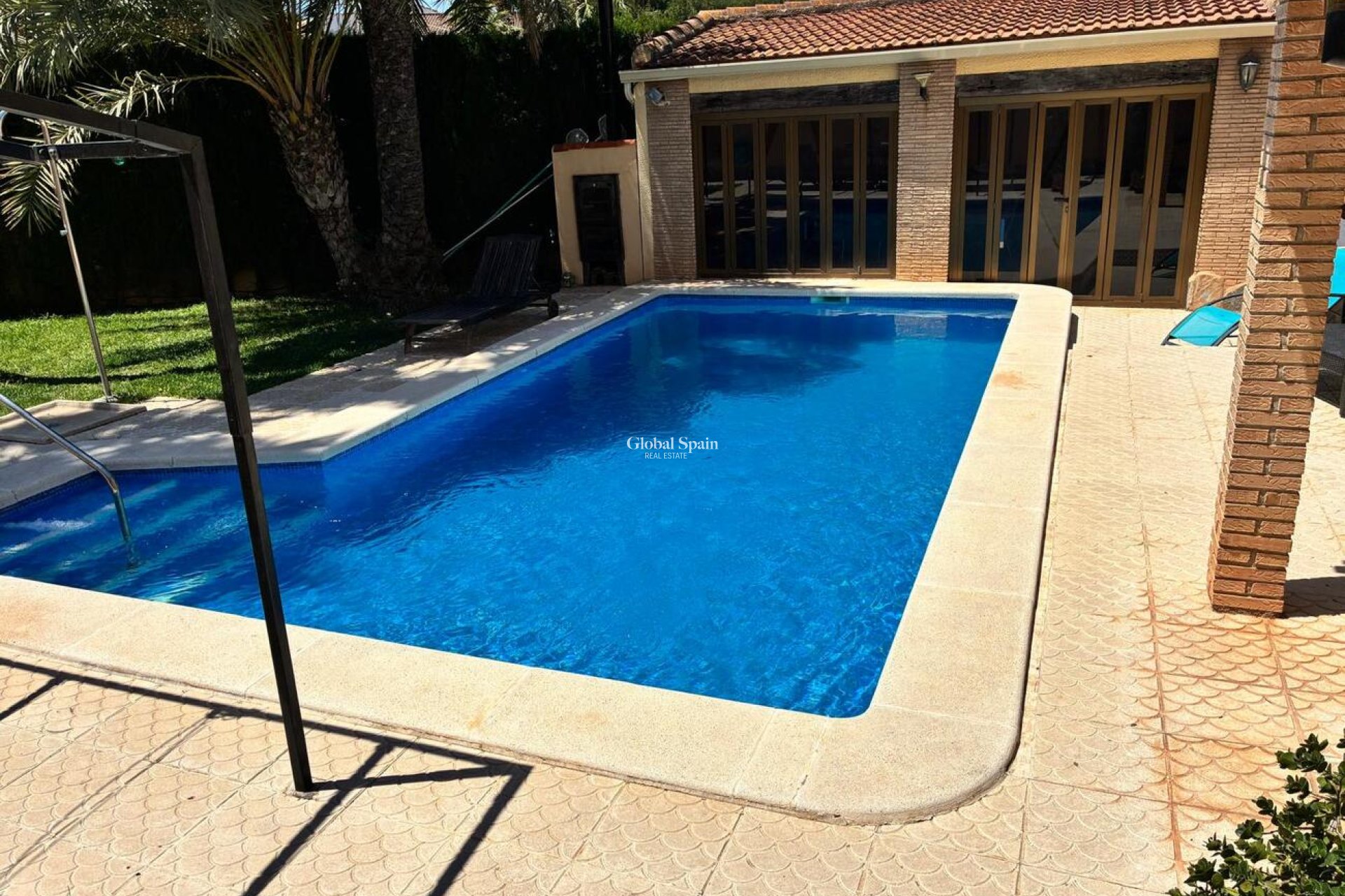 Wiederverkauf - VILLA -
LOS BALCONES - LOS ALTOS - Costa Blanca