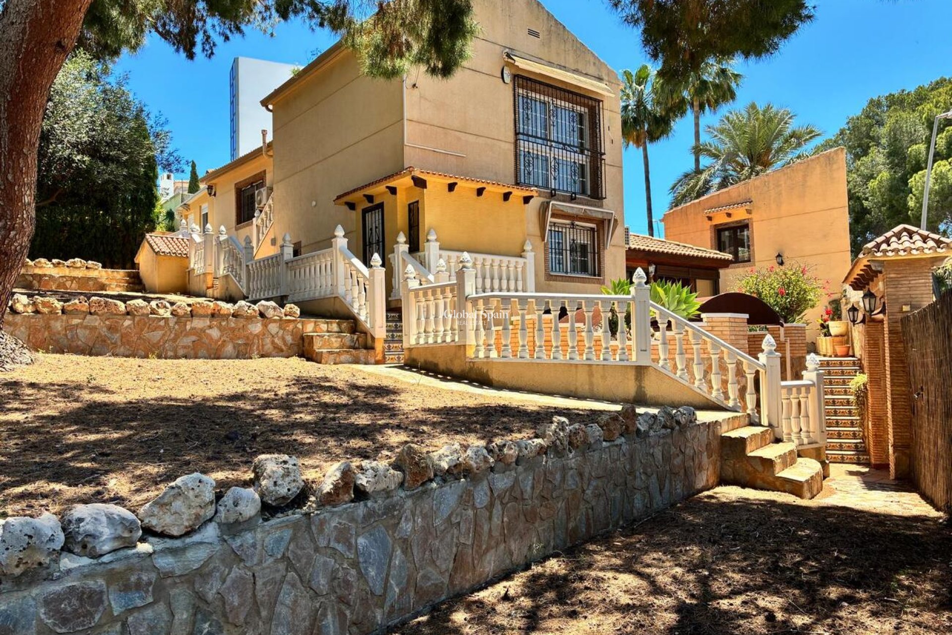 Wiederverkauf - VILLA -
LOS BALCONES - LOS ALTOS - Costa Blanca