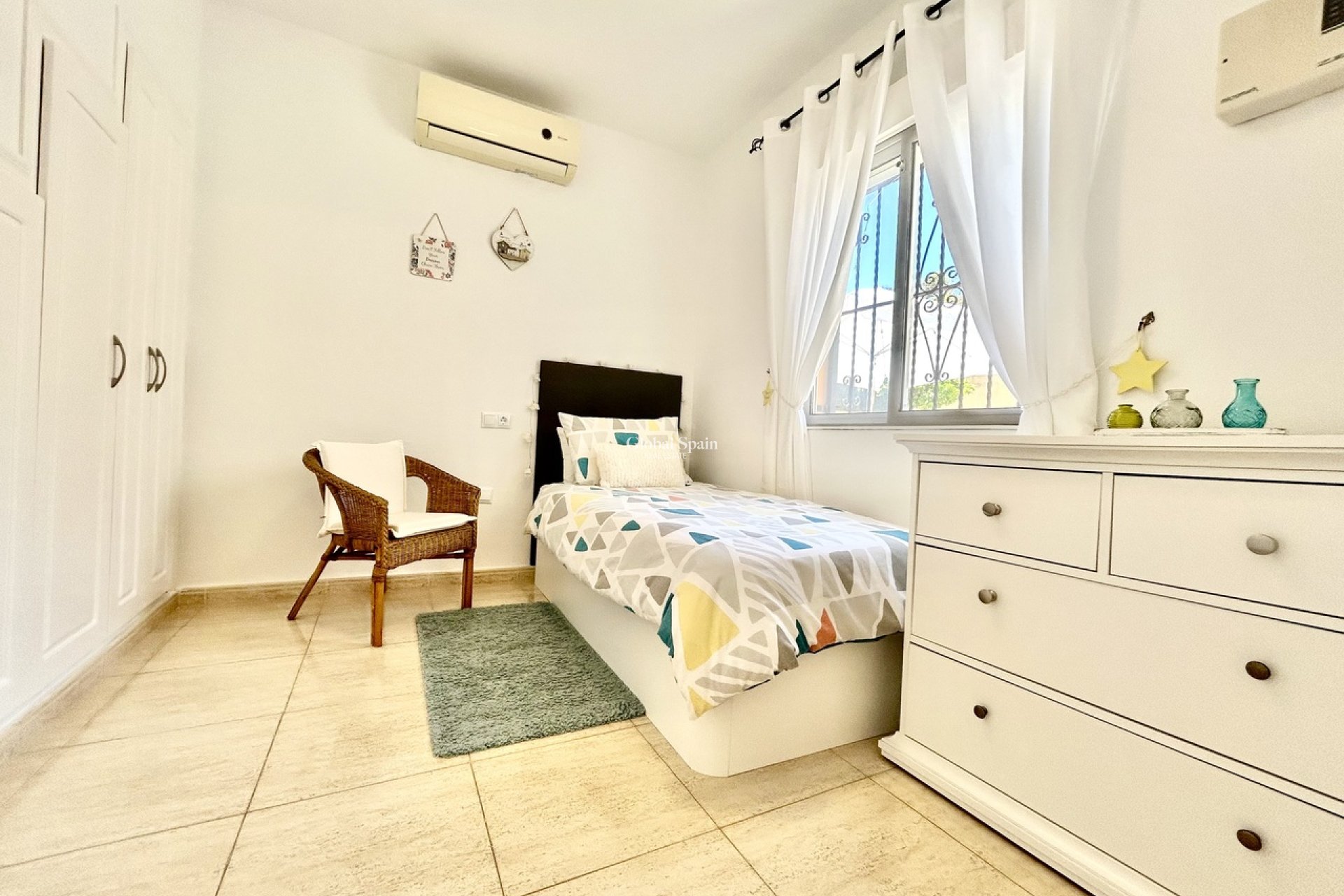 Wiederverkauf - VILLA -
LOS BALCONES - LOS ALTOS - Costa Blanca