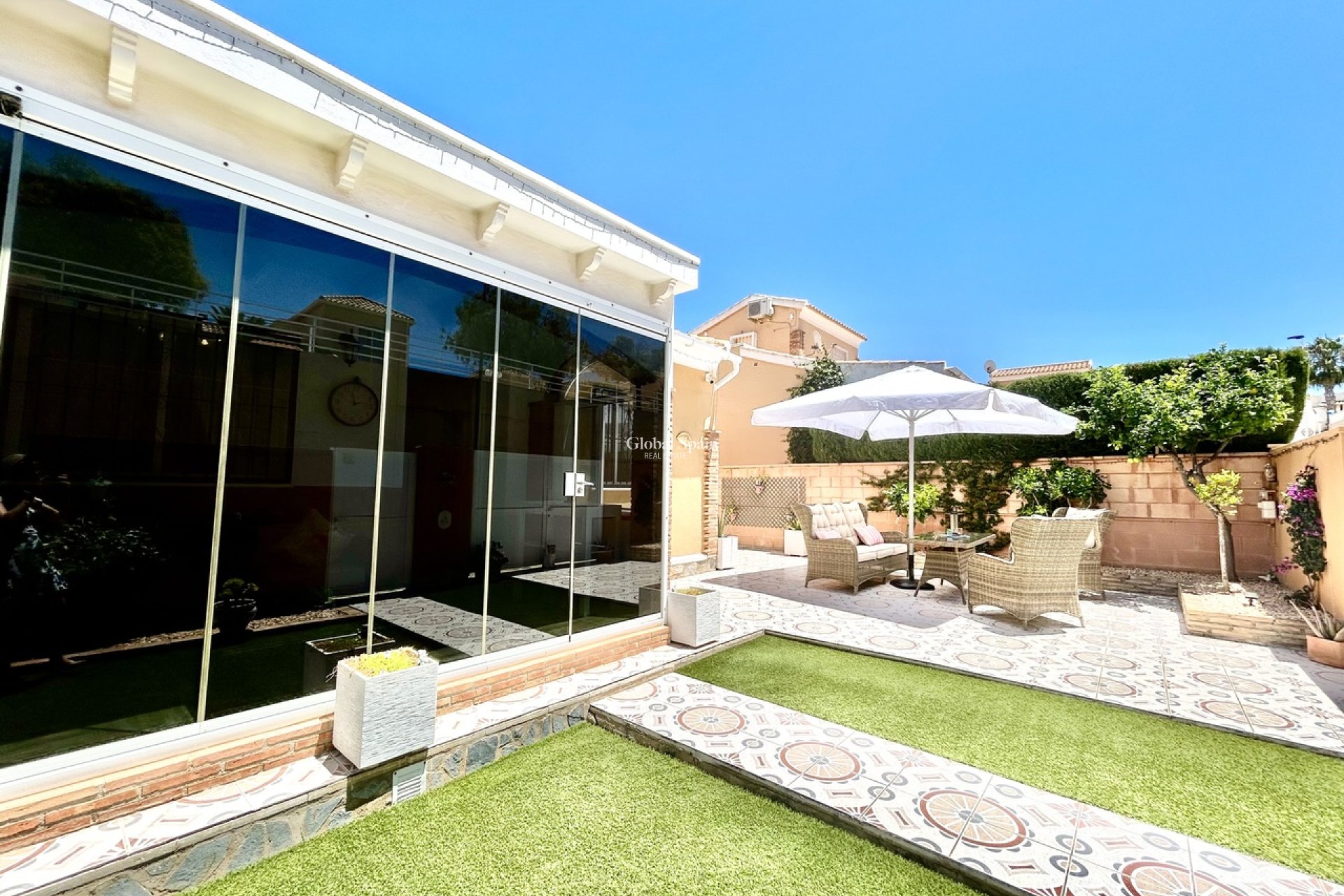 Wiederverkauf - VILLA -
LOS BALCONES - LOS ALTOS - Costa Blanca