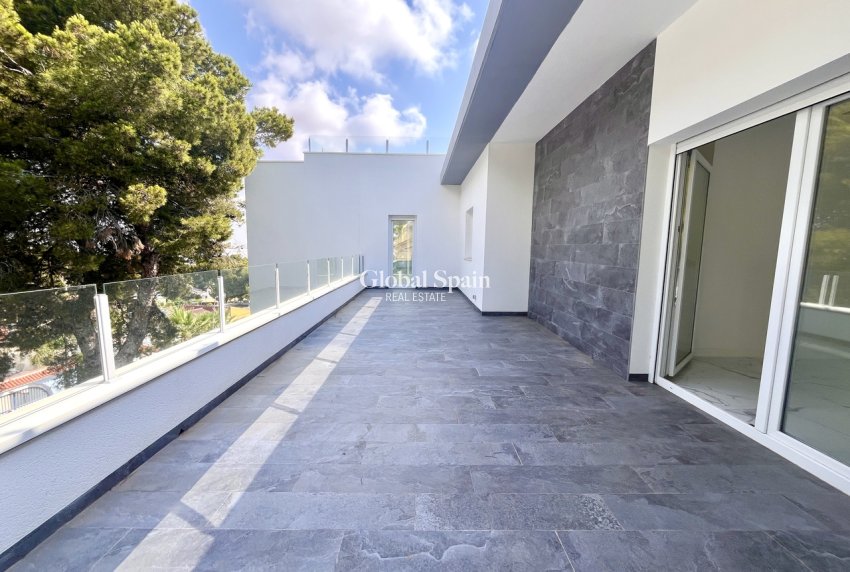 Wiederverkauf - VILLA -
LOS BALCONES - LOS ALTOS - Costa Blanca