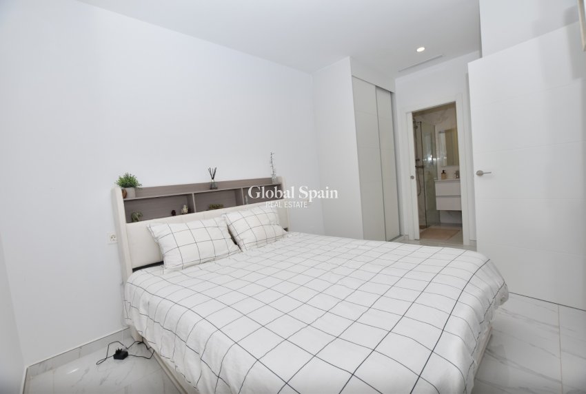 Wiederverkauf - VILLA -
LOS MONTESINOS - Costa Blanca