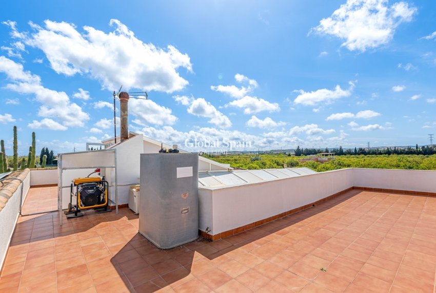 Wiederverkauf - VILLA -
LOS MONTESINOS - Costa Blanca