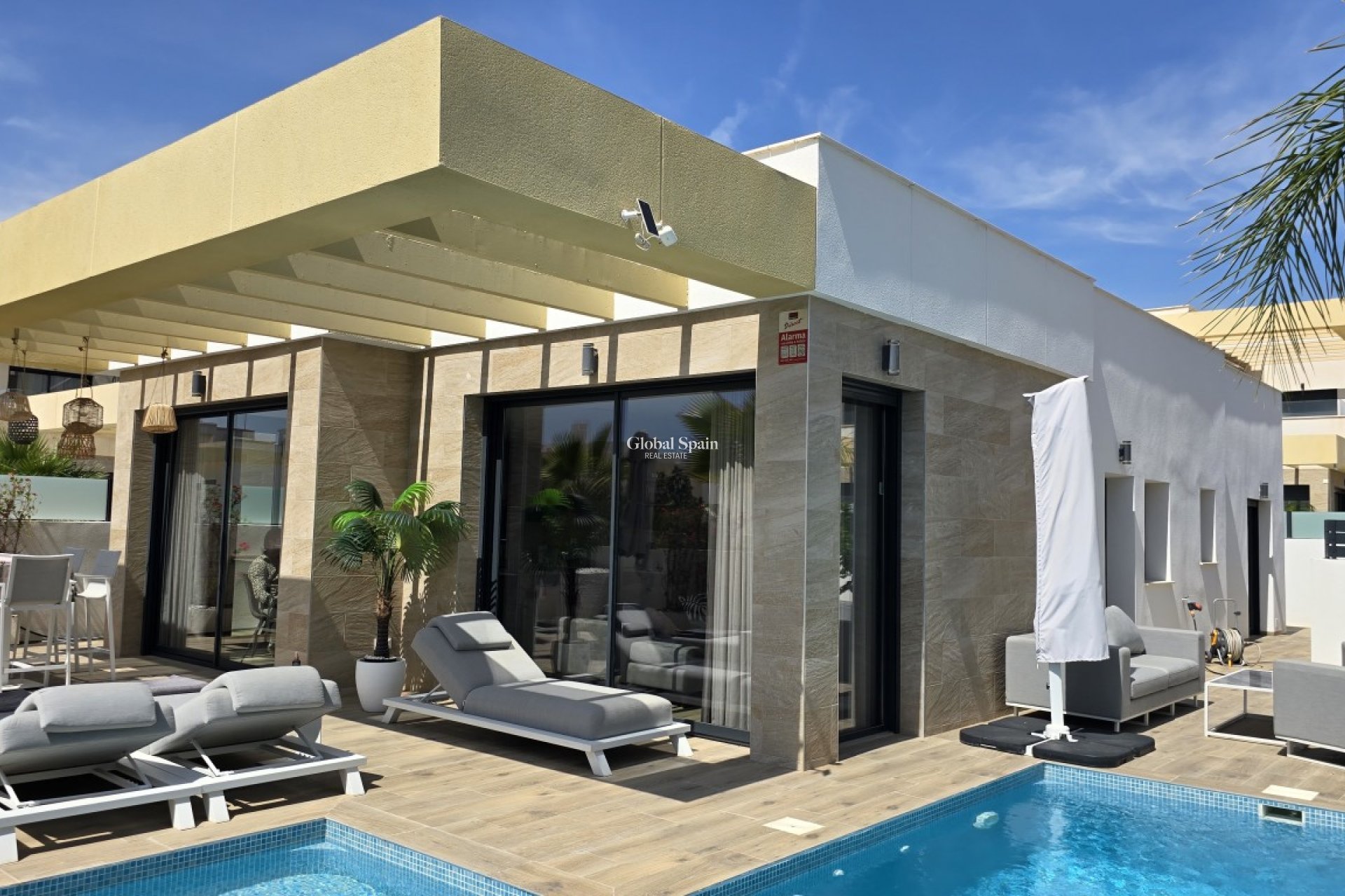 Wiederverkauf - VILLA -
LOS MONTESINOS - Costa Blanca