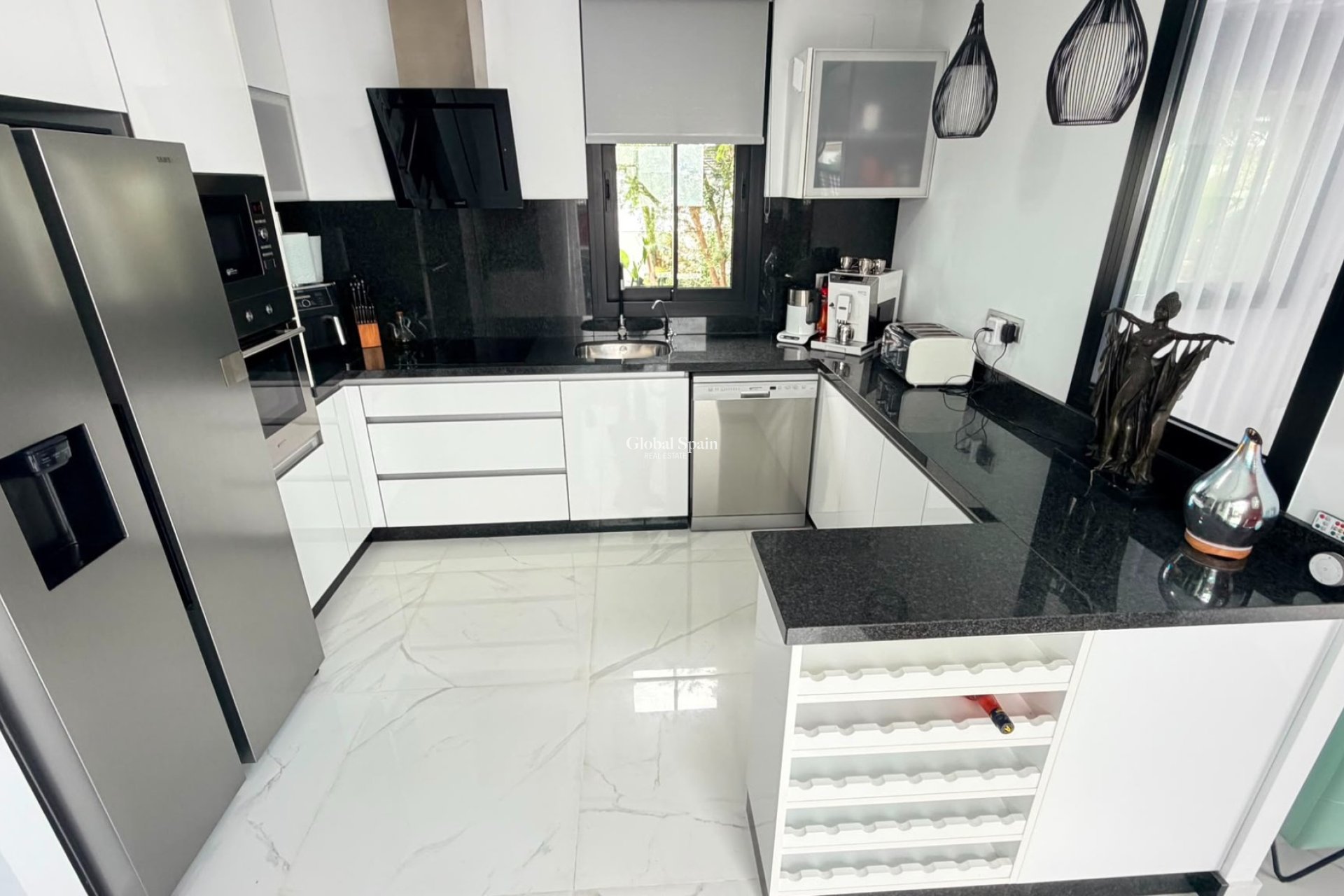 Wiederverkauf - VILLA -
LOS MONTESINOS - Costa Blanca