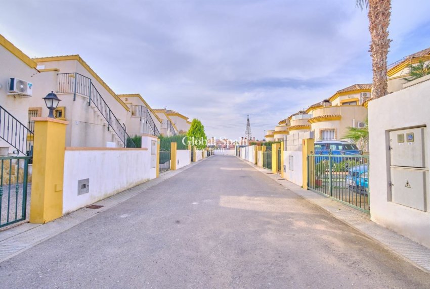 Wiederverkauf - Villa -
LOS MONTESINOS - La Herada