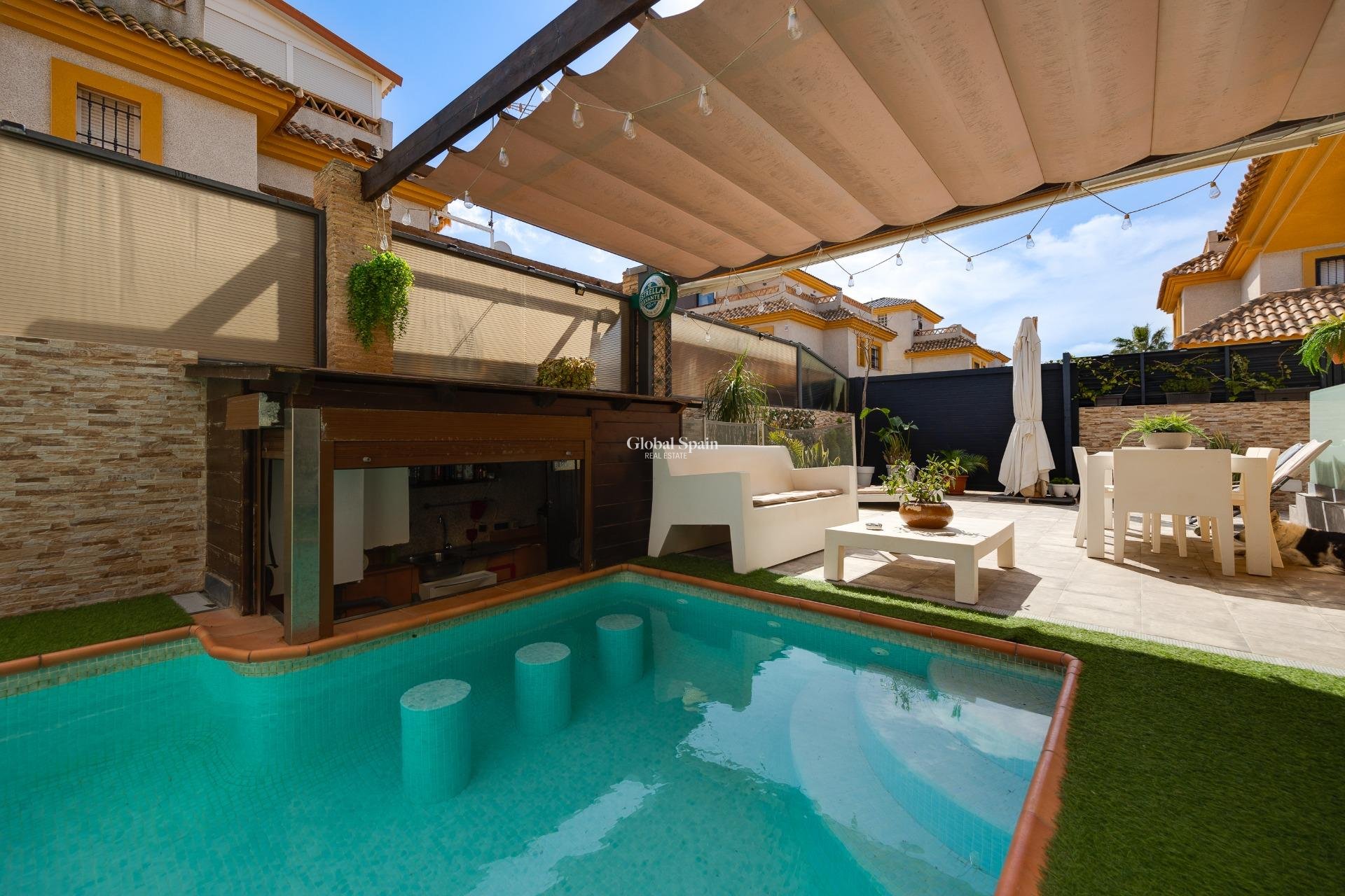 Wiederverkauf - VILLA -
LOS MONTESINOS - La Herrada