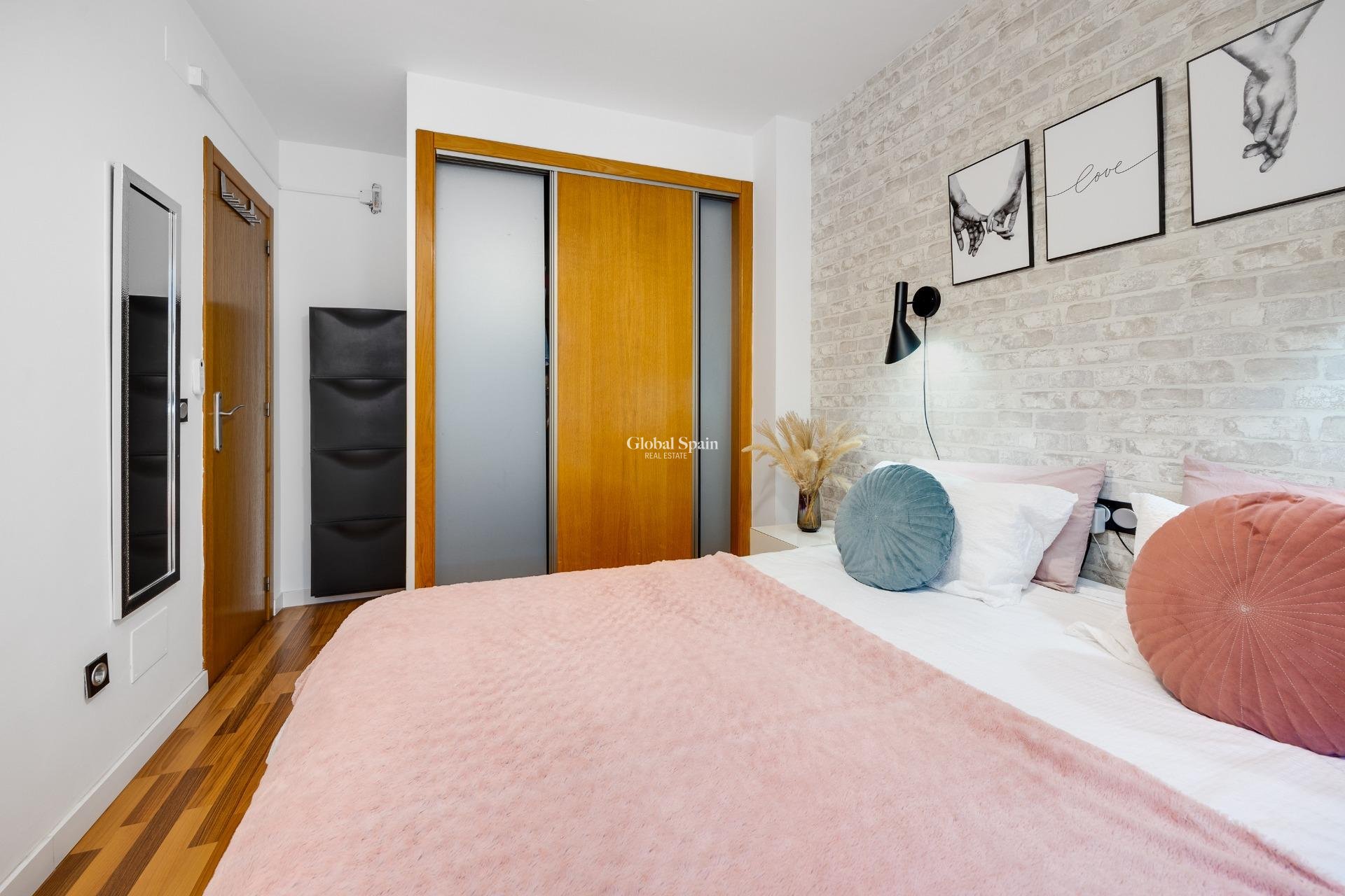 Wiederverkauf - VILLA -
LOS MONTESINOS - La Herrada