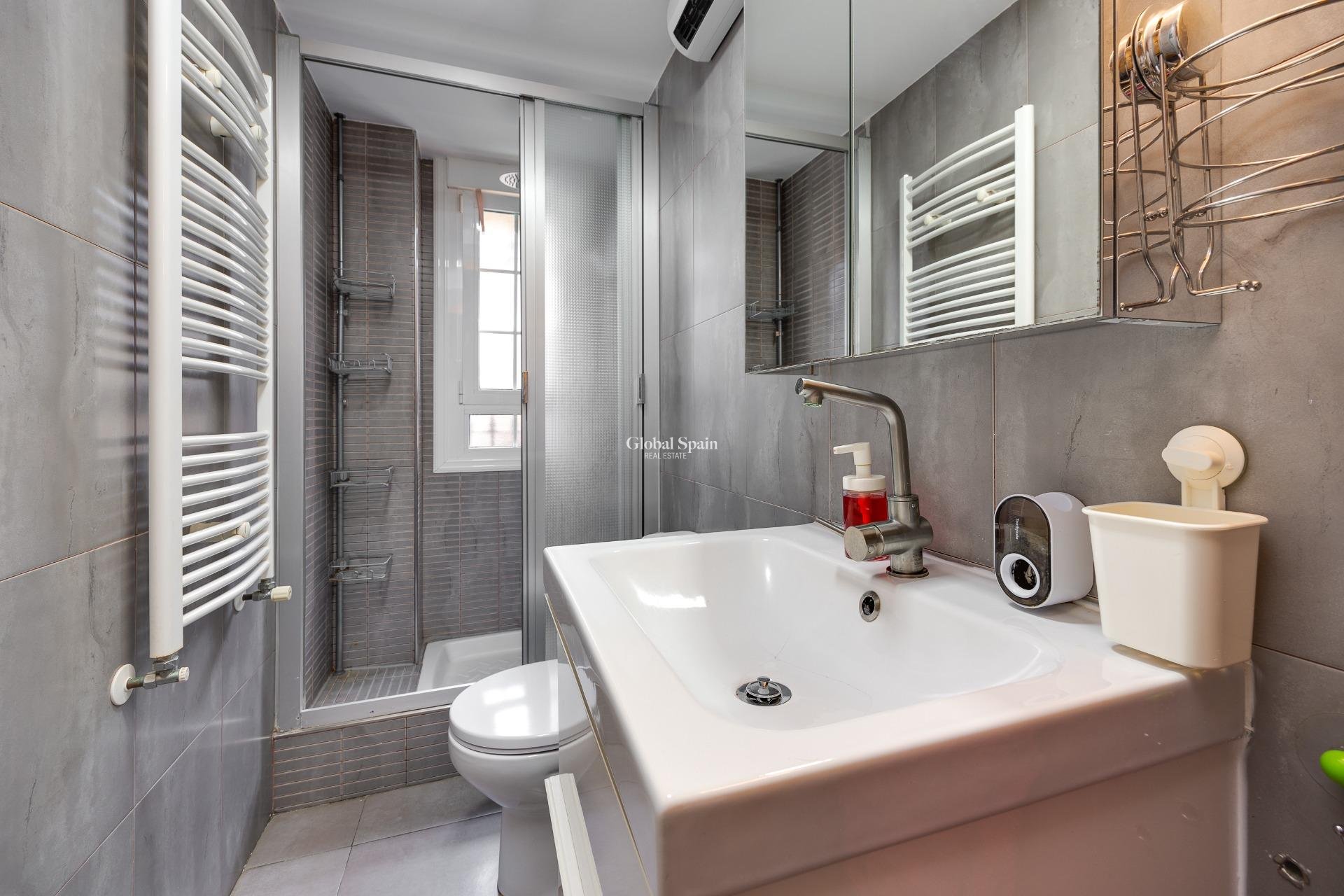 Wiederverkauf - VILLA -
LOS MONTESINOS - La Herrada