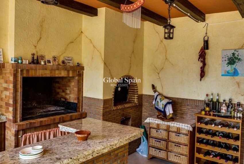Wiederverkauf - VILLA -
LOS MONTESINOS - Montesinos  Los