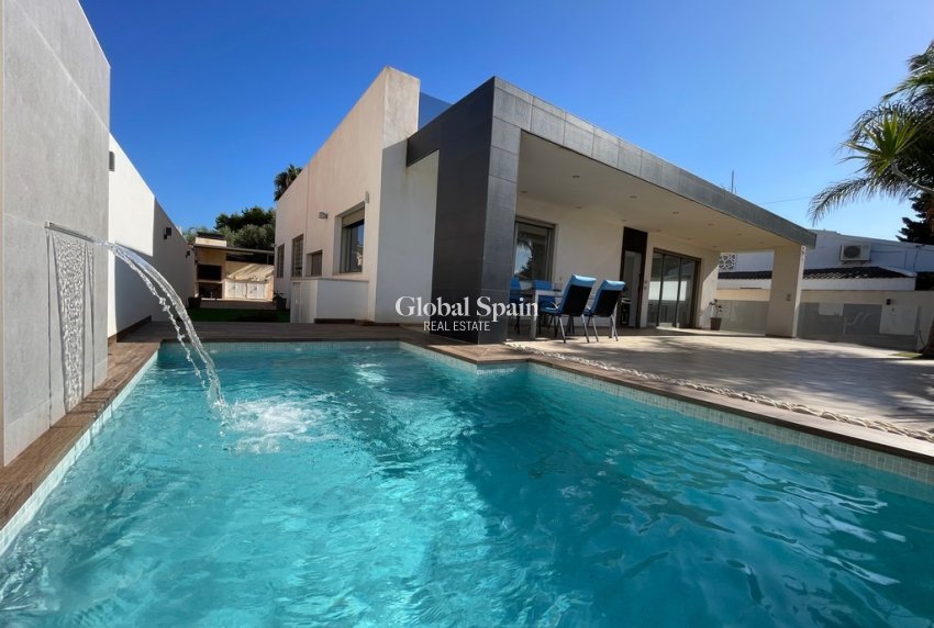 Wiederverkauf - VILLA -
MAR DE CRISTAL - Costa Calida