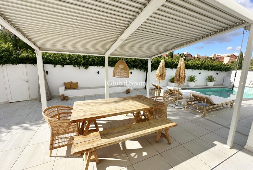 Wiederverkauf - VILLA -
MAR MENOR GOLF RESORT - Inland