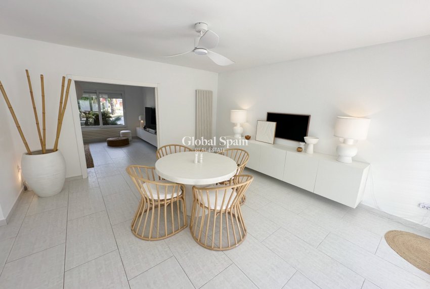 Wiederverkauf - VILLA -
MAR MENOR GOLF RESORT - Inland