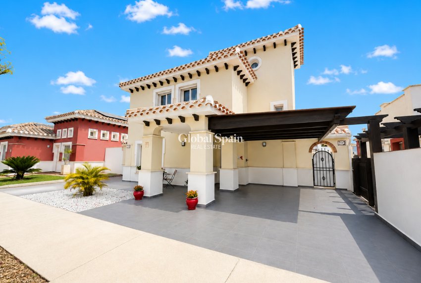 Wiederverkauf - VILLA -
MAR MENOR GOLF RESORT - Inland