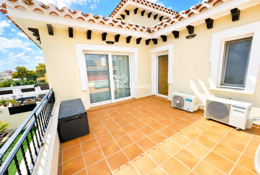 Wiederverkauf - VILLA -
MAR MENOR GOLF RESORT - Inland