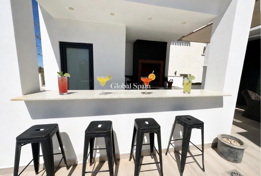 Wiederverkauf - VILLA -
MAR MENOR GOLF RESORT - Inland