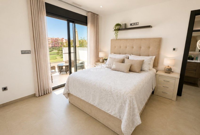 Wiederverkauf - VILLA -
MAR MENOR GOLF RESORT - Inland
