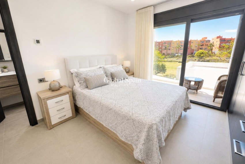 Wiederverkauf - VILLA -
MAR MENOR GOLF RESORT - Inland