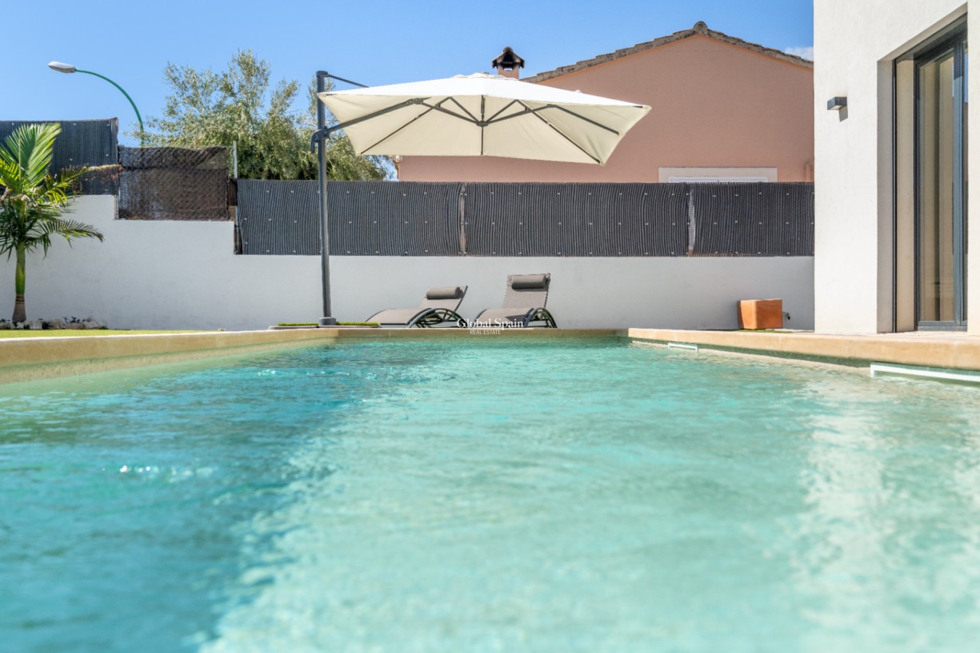 Wiederverkauf - VILLA -
Marrachí - Mallorca