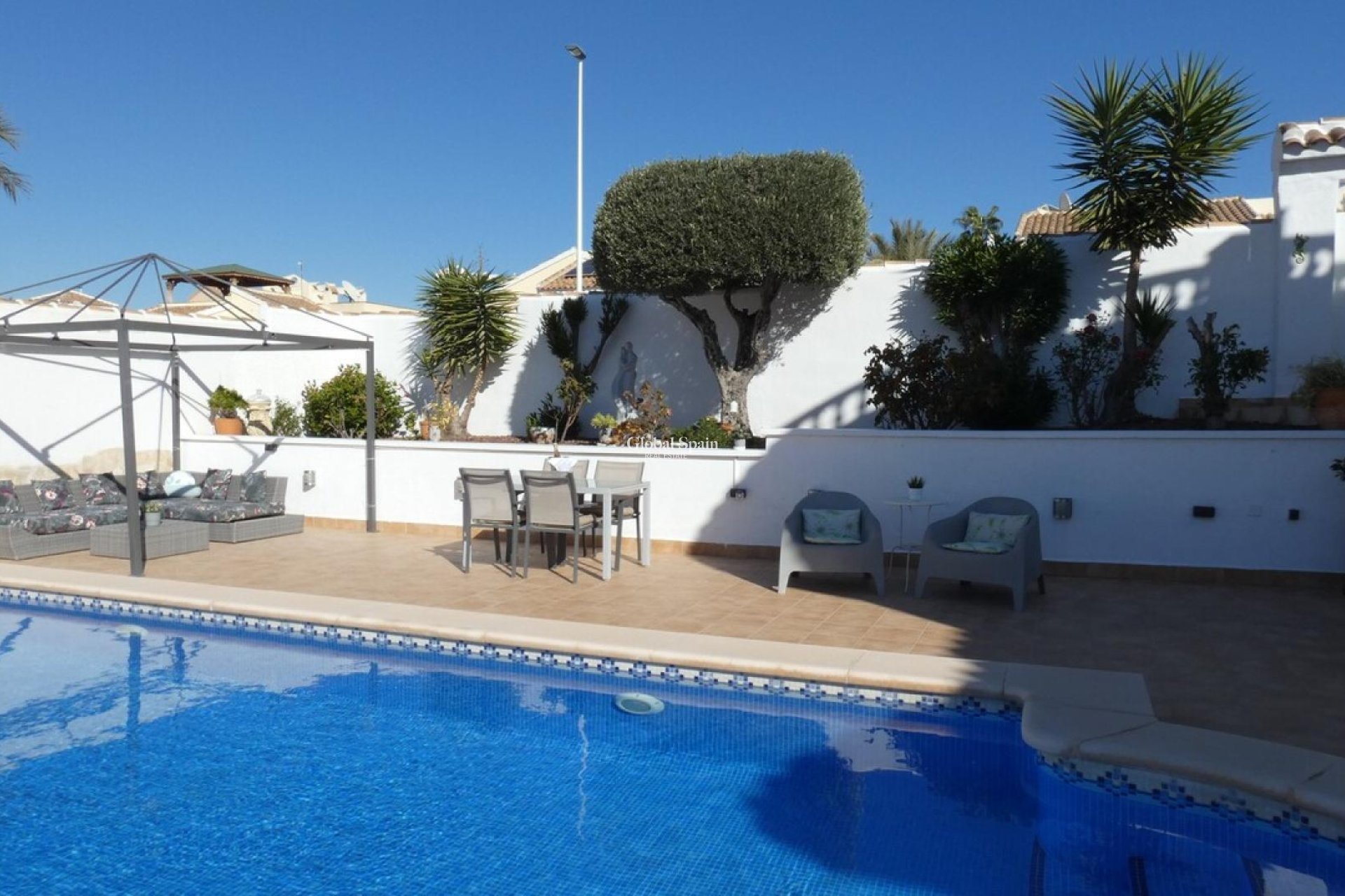 Wiederverkauf - VILLA -
MAZARRÓN - Costa Calida