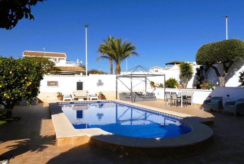 Wiederverkauf - VILLA -
MAZARRÓN - Costa Calida