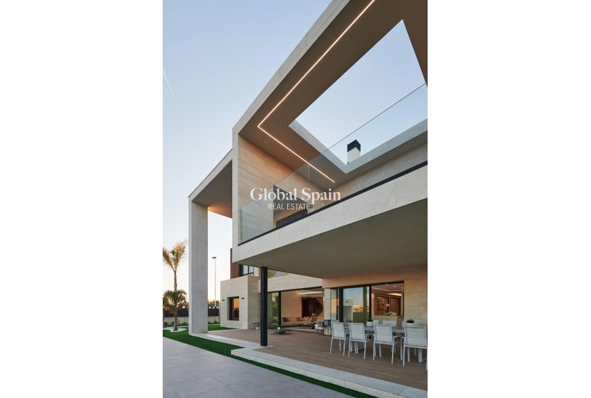 Wiederverkauf - VILLA -
MOLINA DEL SEGURA - Inland