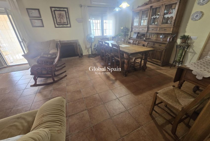 Wiederverkauf - VILLA -
MURCIA - Gea Y Truyols