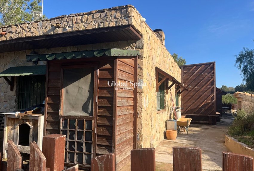 Wiederverkauf - VILLA -
MURCIA - Inland