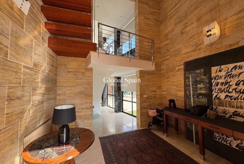 Wiederverkauf - VILLA -
ORIHUELA COSTA - Altos de campoamor