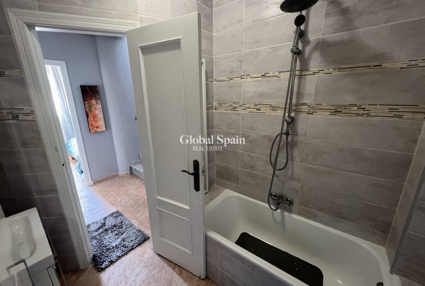 Wiederverkauf - Villa -
ORIHUELA - Costa Blanca Sur