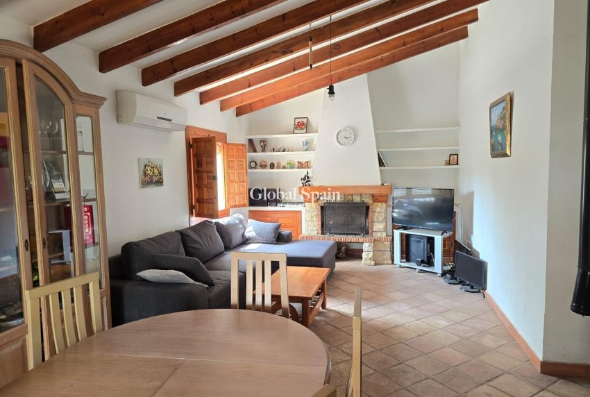 Wiederverkauf - VILLA -
ORIHUELA COSTA - CABO ROIG