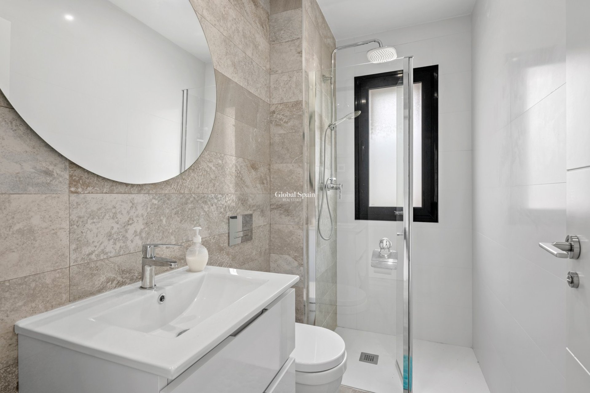 Wiederverkauf - VILLA -
ORIHUELA COSTA - CABO ROIG