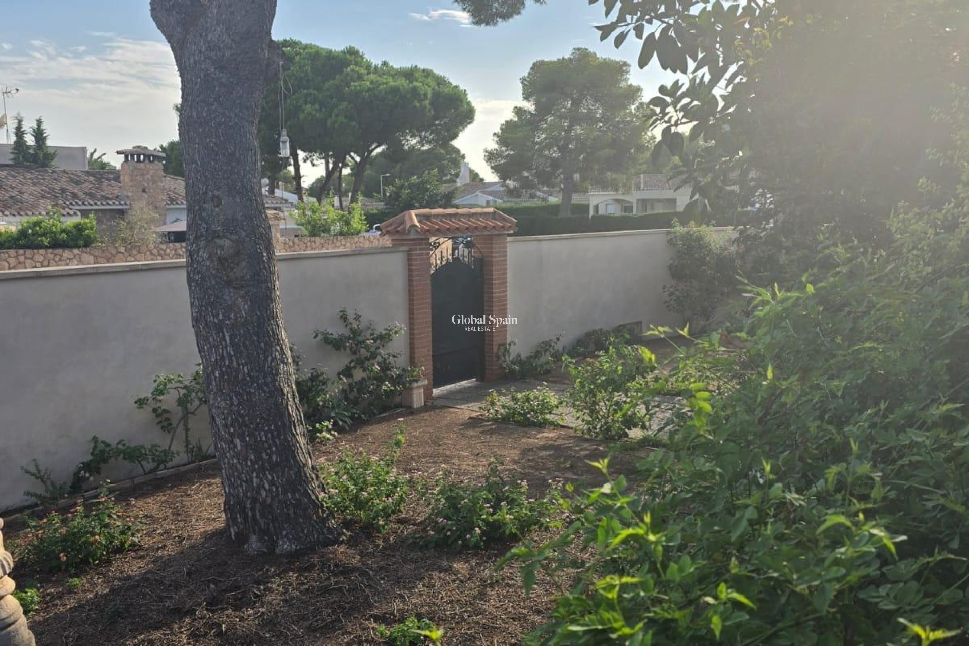 Wiederverkauf - VILLA -
ORIHUELA COSTA - CAMPOAMOR